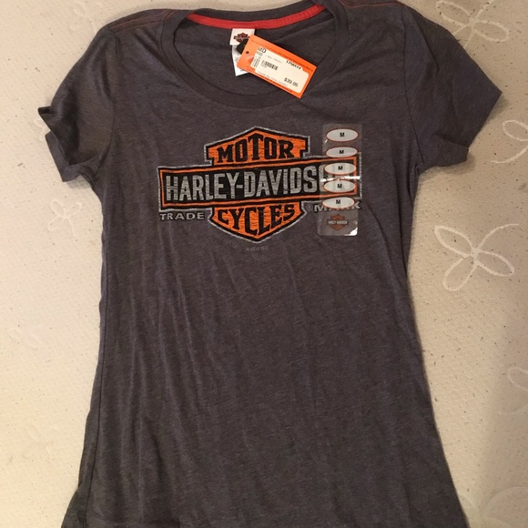 Harley-Davidson Tops - NWT Grey Harley Davidson v-neck shirt